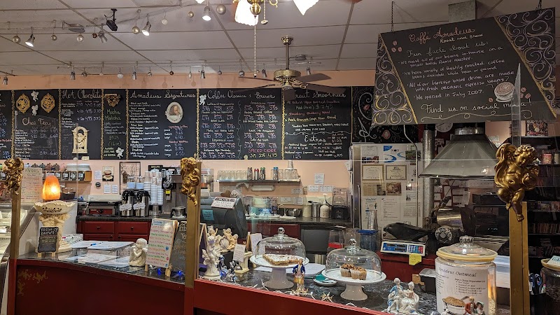 Caffè Amadeus Roast & Brew photo 4