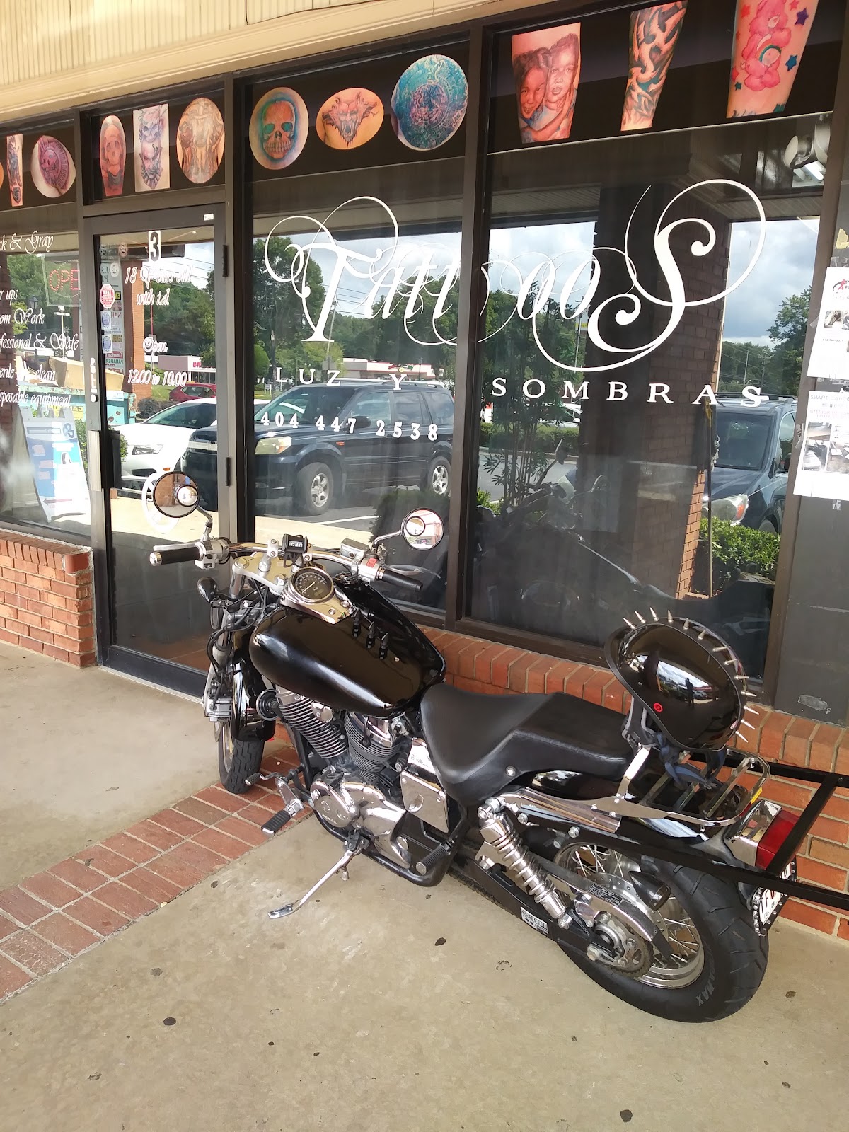 Luz Y Sombras — tattoo studio near Alpharetta