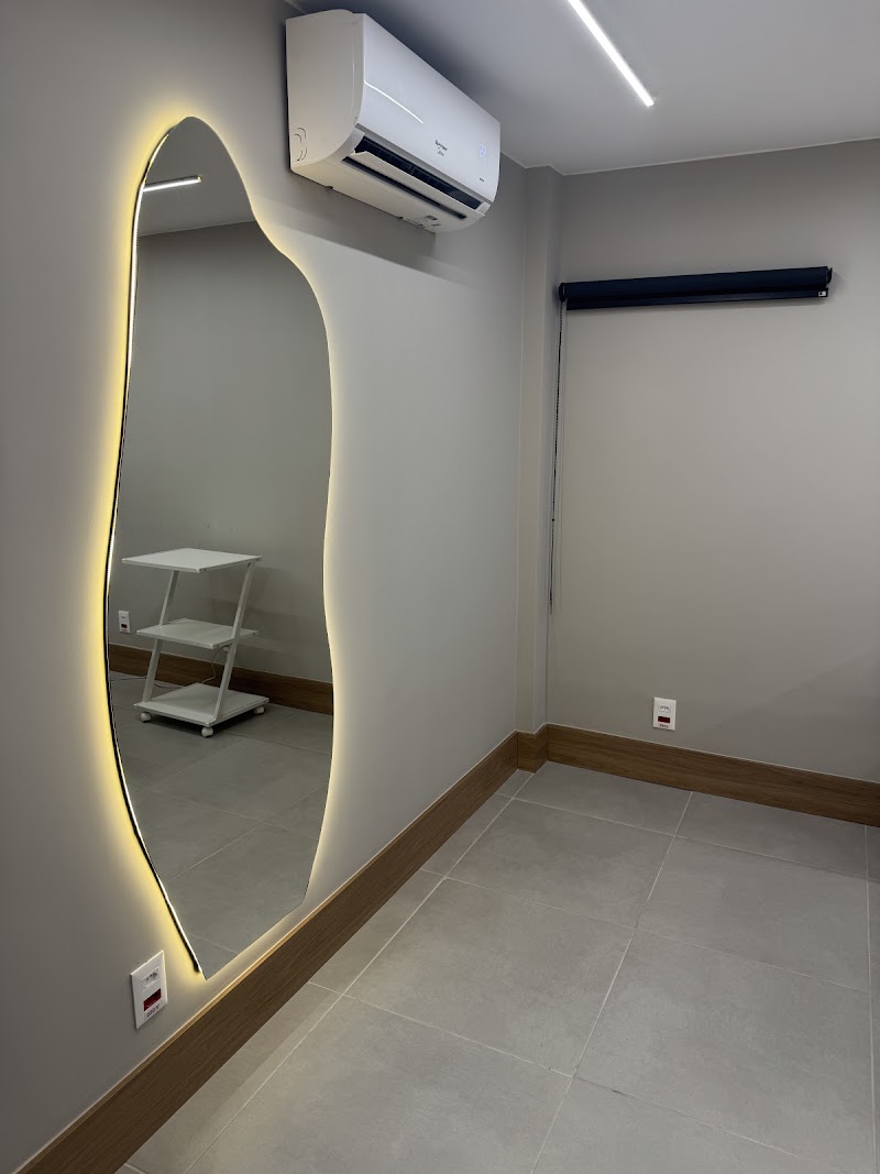 Foto de Dra. Thayane Lemos, Dermatologista
