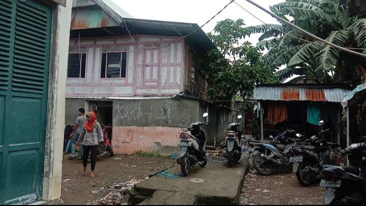 Kost Imran