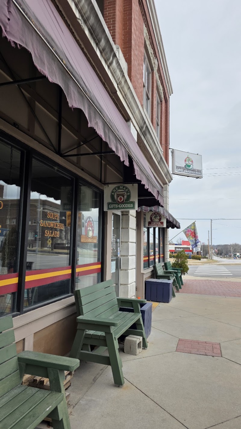 Ane Mae's Coffee and Sandwich Shop photo 1