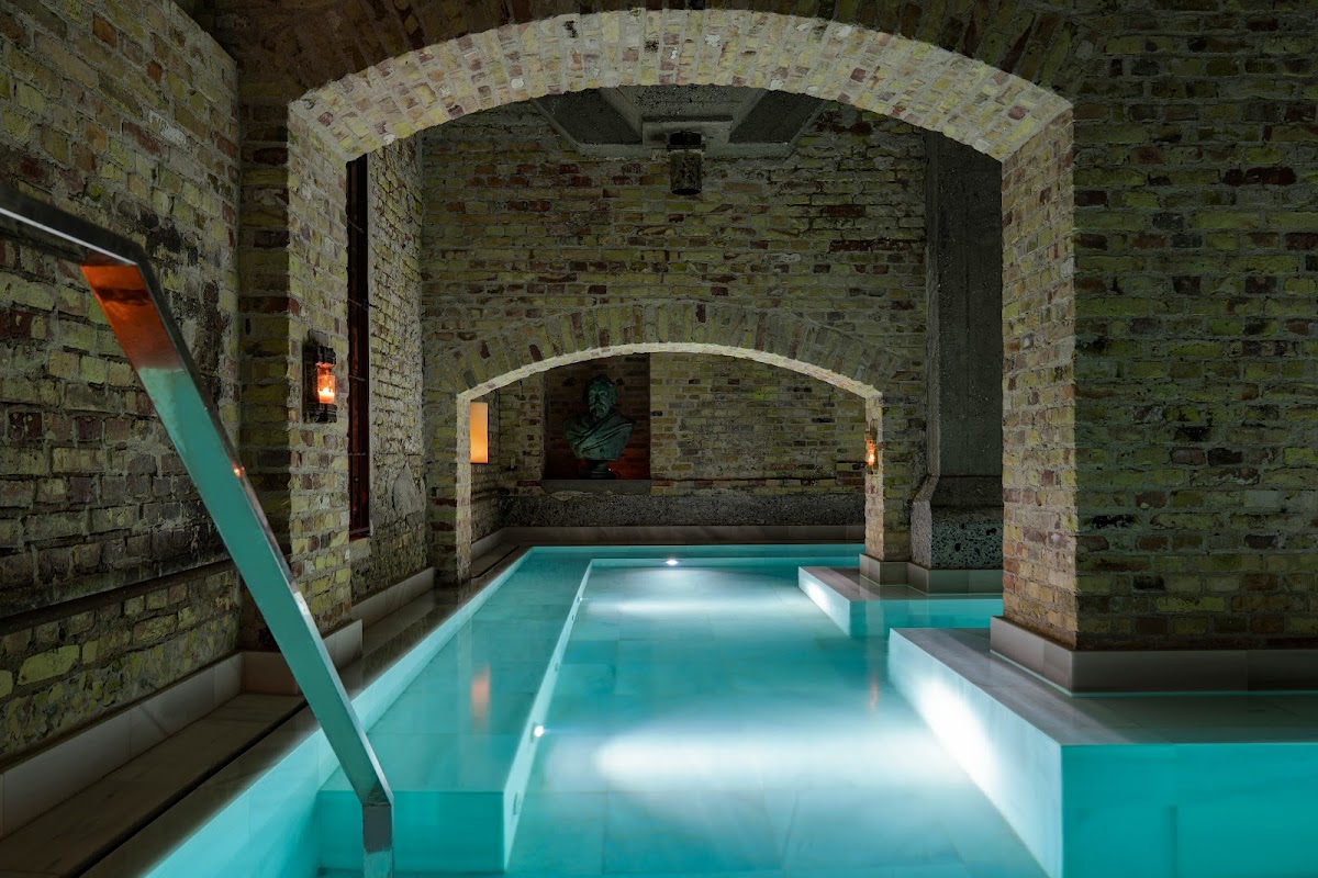 Trevor Sorbie Salon Logo