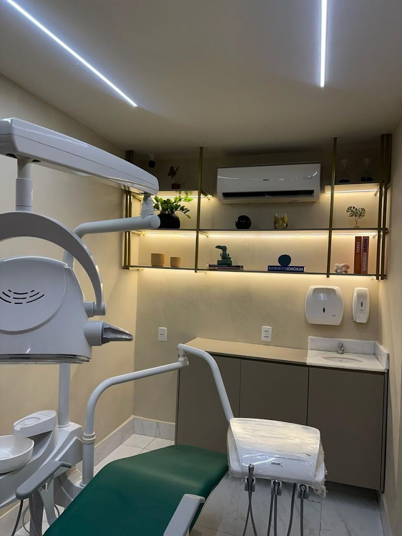 Raro Clinica Implante Dentário - foto 3