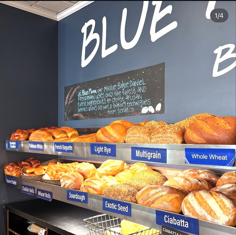 Blue Moon Bagel Cafe photo 3