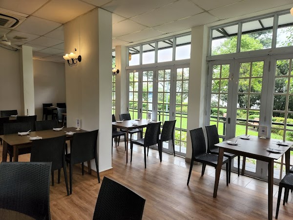 Beaulieu House (Sembawang Seafood Paradise) - Photo 1