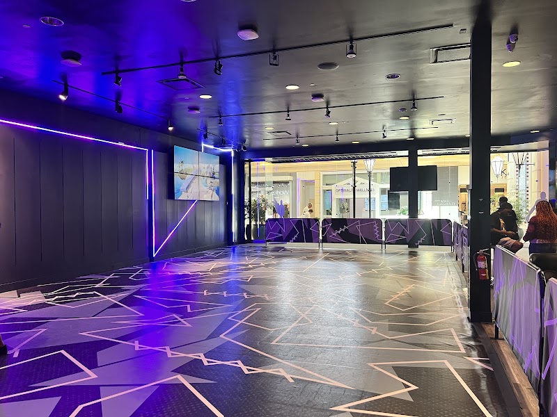 Zero Latency VR Tampa — interior