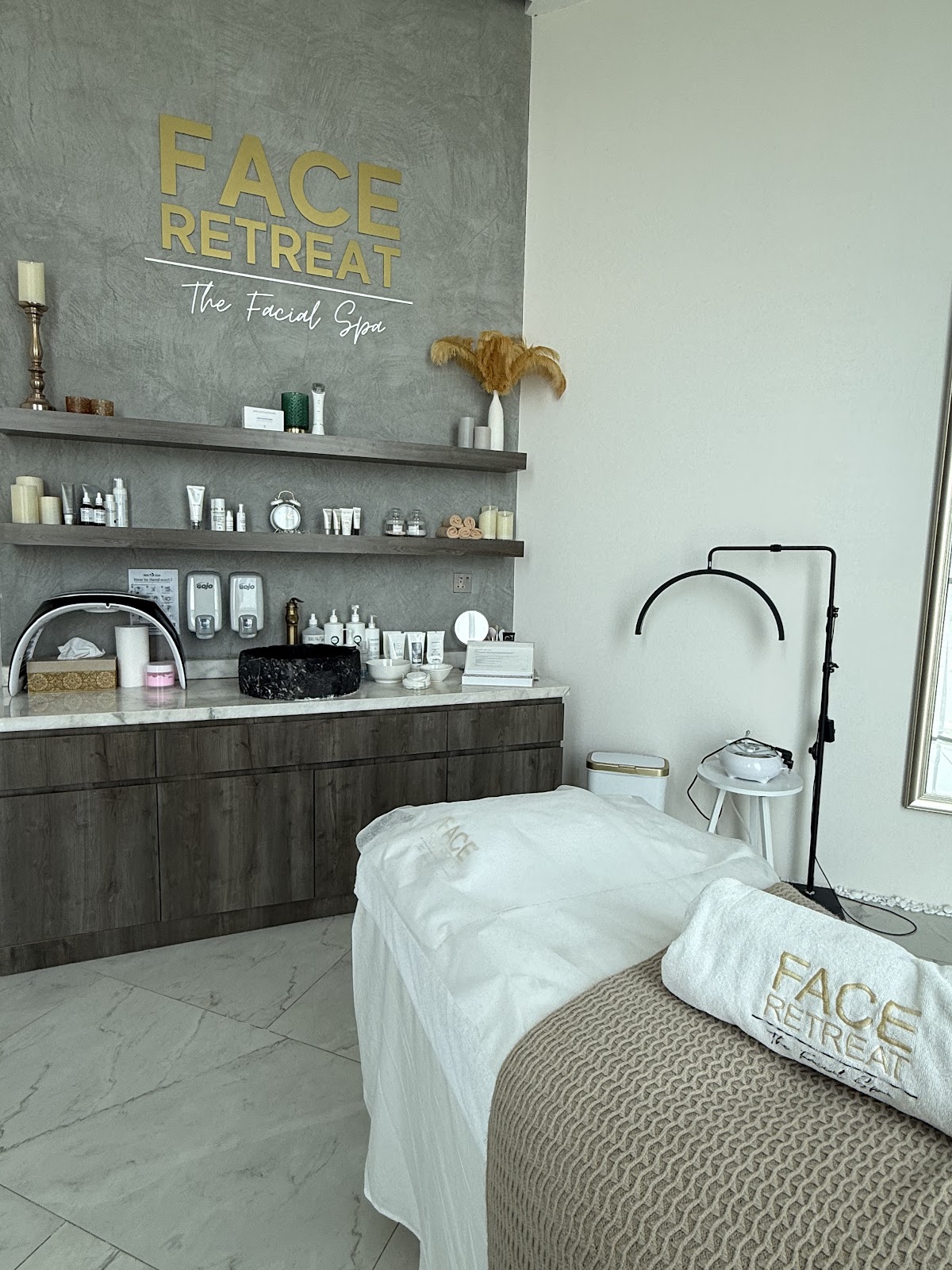 Face Retreat Med Spa 3