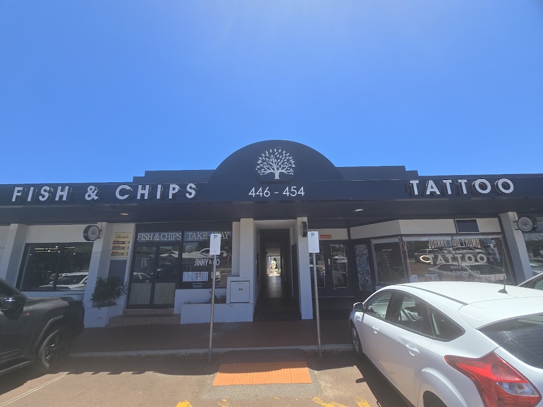 Plumes Salon photo 1