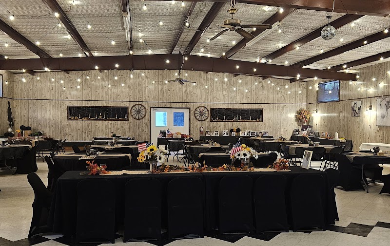 Booker's Dude Ranch Venue, Truck Parking & RV Rentals - Photo 1