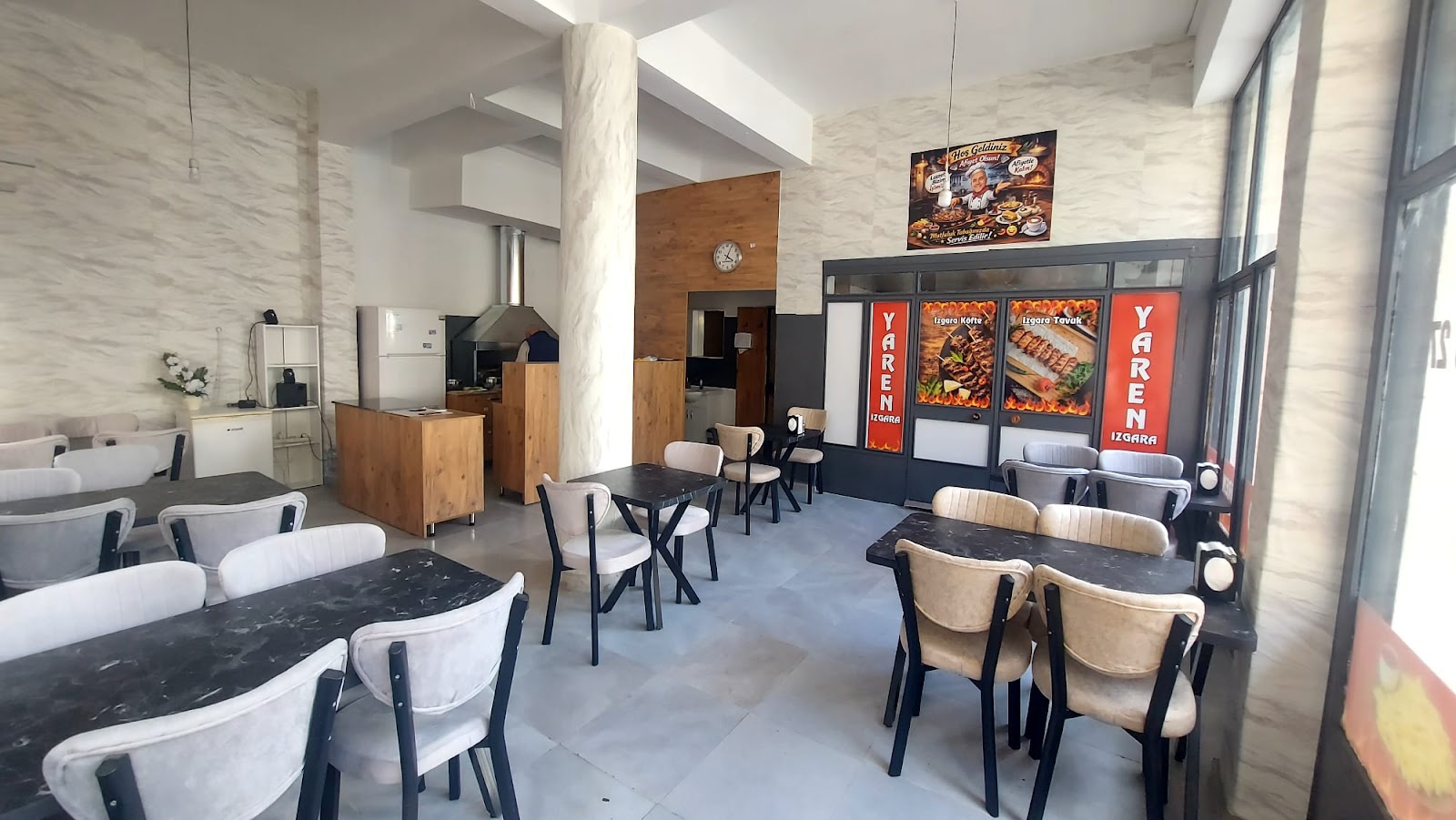 Yaren Izgara Kanat mekanı