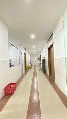 UROVISION HOSPITAL - Image 3