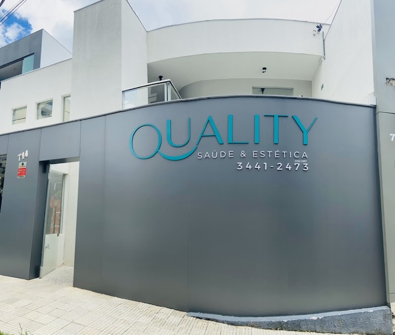 Dra Cláudia B Santos - Dentista infantil - Odontopediatra em BH - foto 3