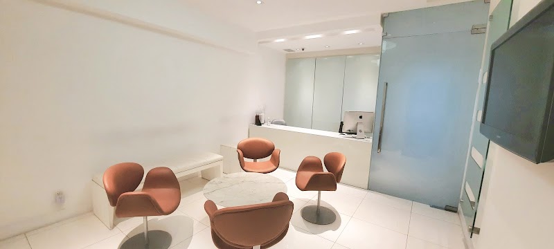 Casadonte Odontologia Implante dentário protocolo carga imediata - foto 4