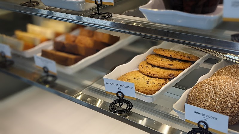 Second Cup Cafe photo 2