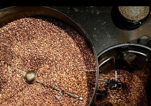 Black Velvet Coffee Roaster | Espresso & Wine Bar photo 3