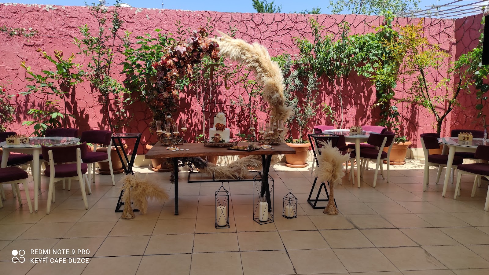 Keyfi Cafe Düzce, Nargile salonu & cafe mekanı