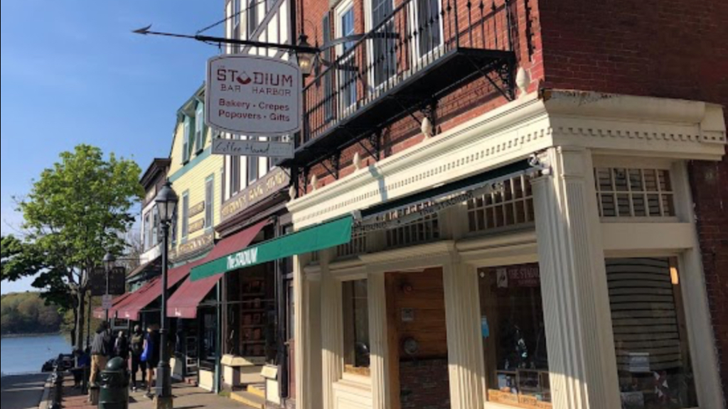 The Stadium, Bar Harbor – Lobster Rolls, Popovers,Coffee