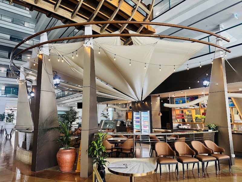 Crown Modern Chinese Dining & Bar 皇冠薈 photo 1