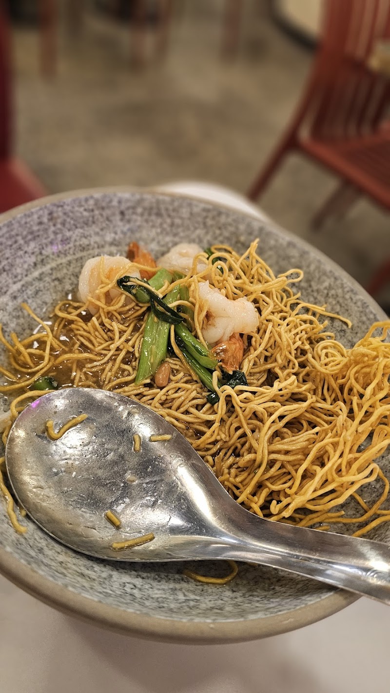 Satang Waymouth photo 3