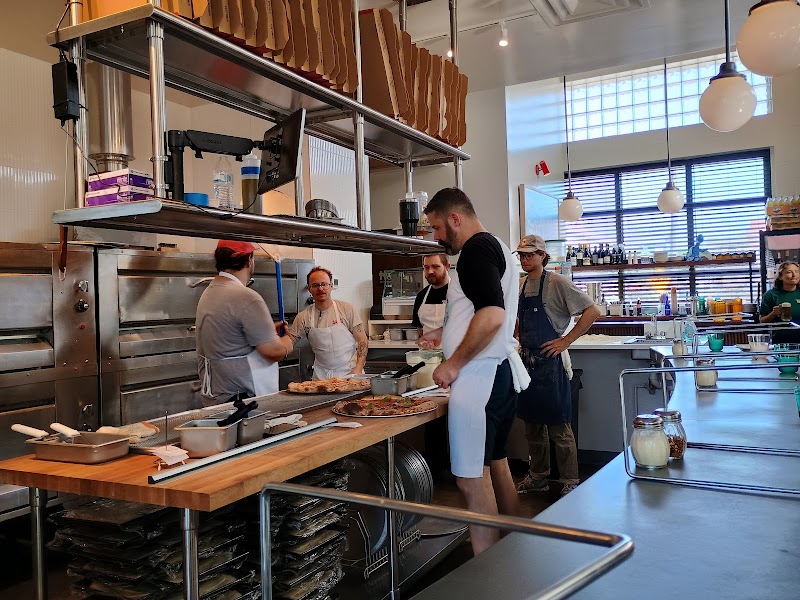 Tutti Pizza