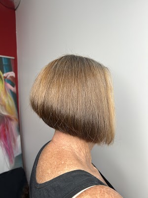 Unique Hair Studio By Kat