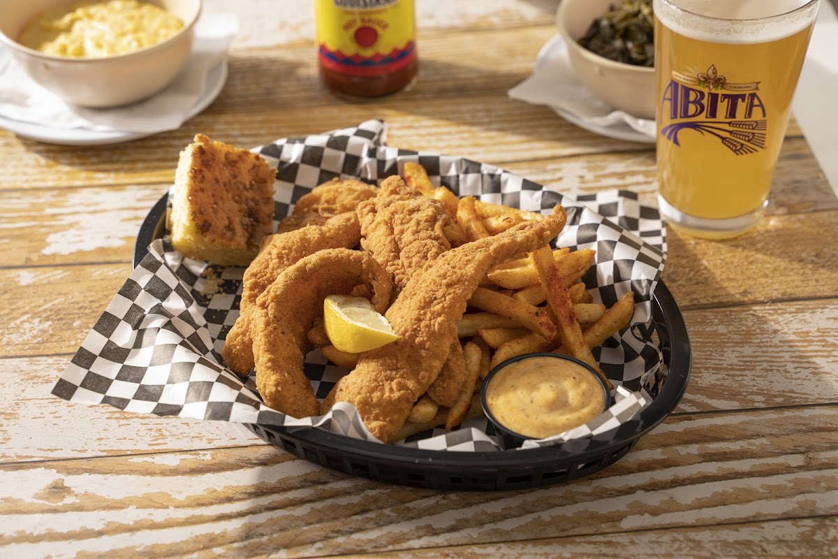 LoLA Mt Pleasant photo 2