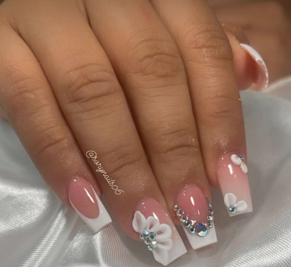 SORY NAILS - Imagen 1