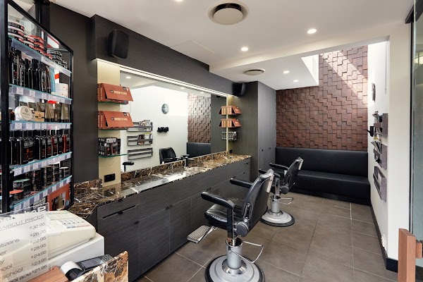 Col Nayler Barber Shop - New Farm