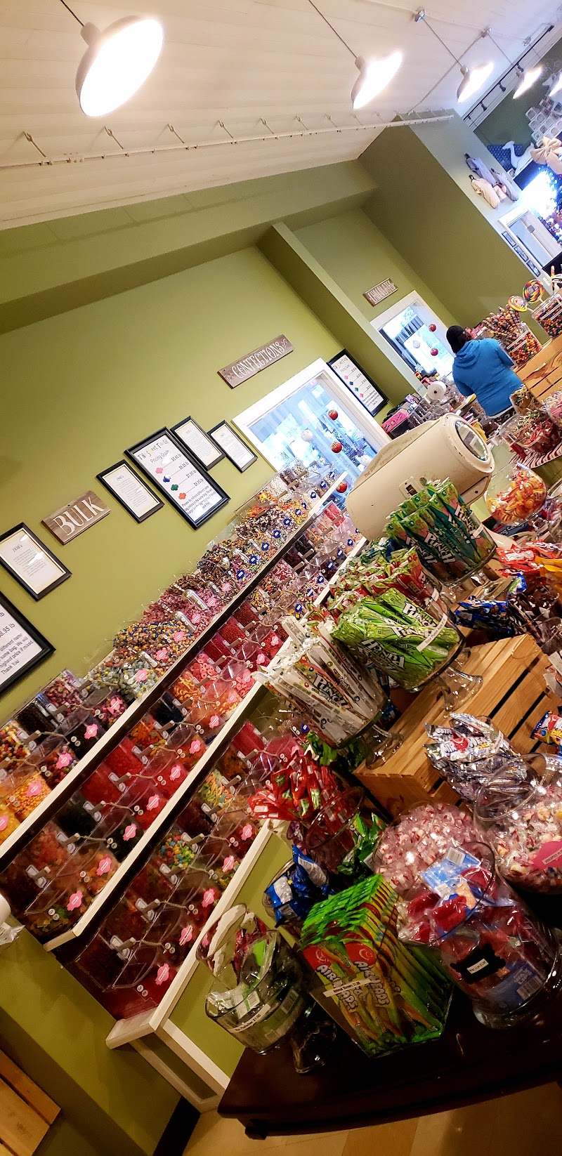 The Sweet Tooth of Marine City photo 4