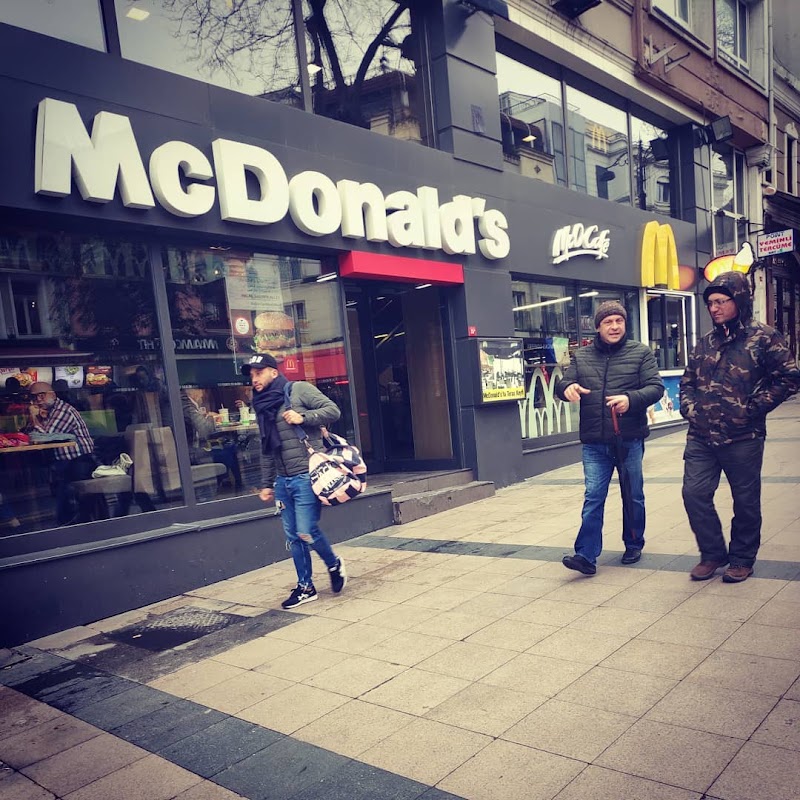 McDonald's Maltepe E-5 - Maltepe Fast Food