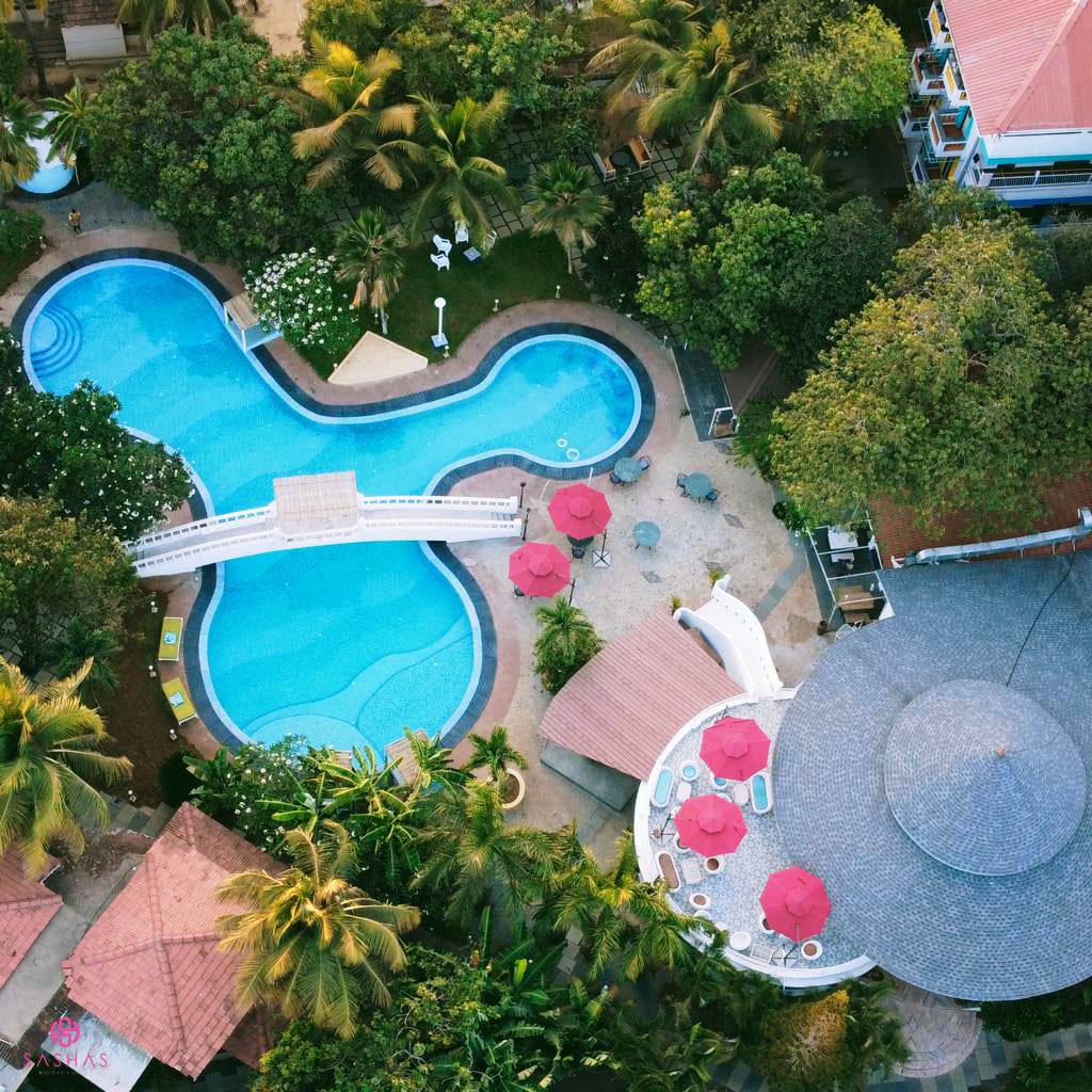 Sashas holiday village