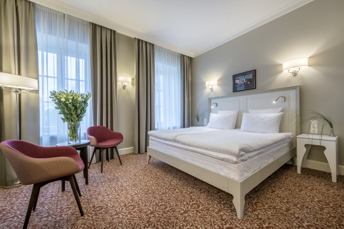 Ratonda Centrum Hotels hero