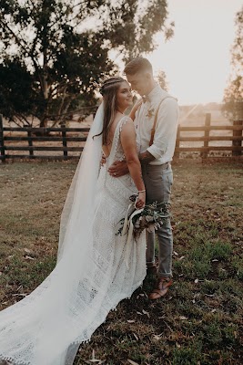 Alluring Hair & Beauty photo 2