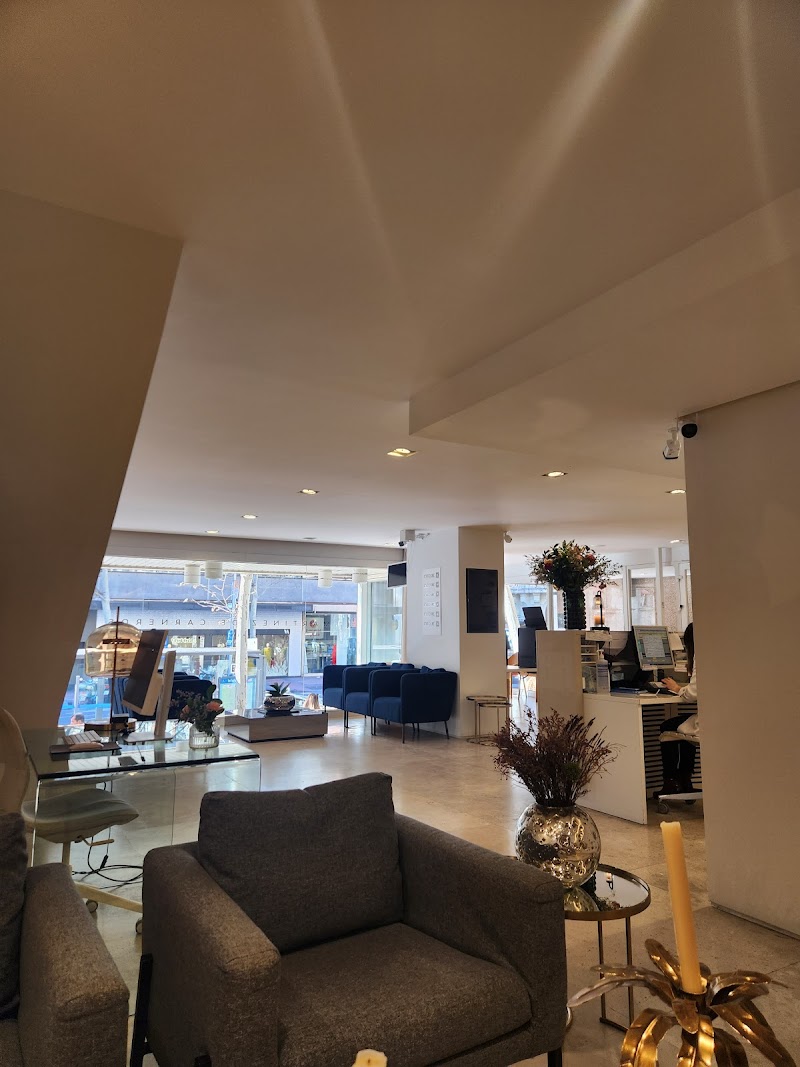 Martinez de Carneros | Ophthalmology Clinic