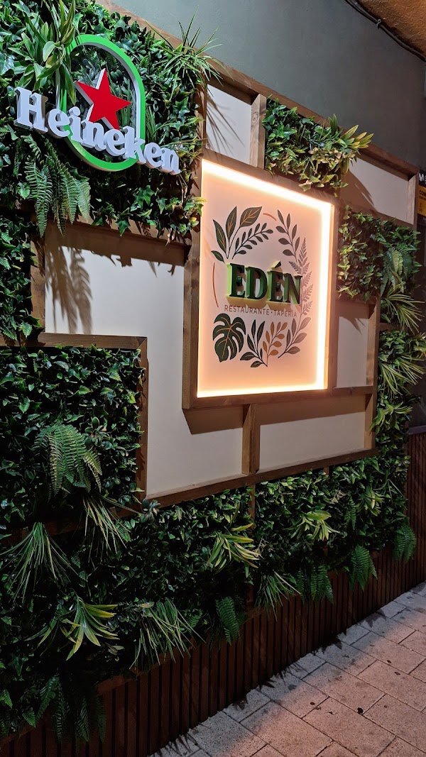 Edén
