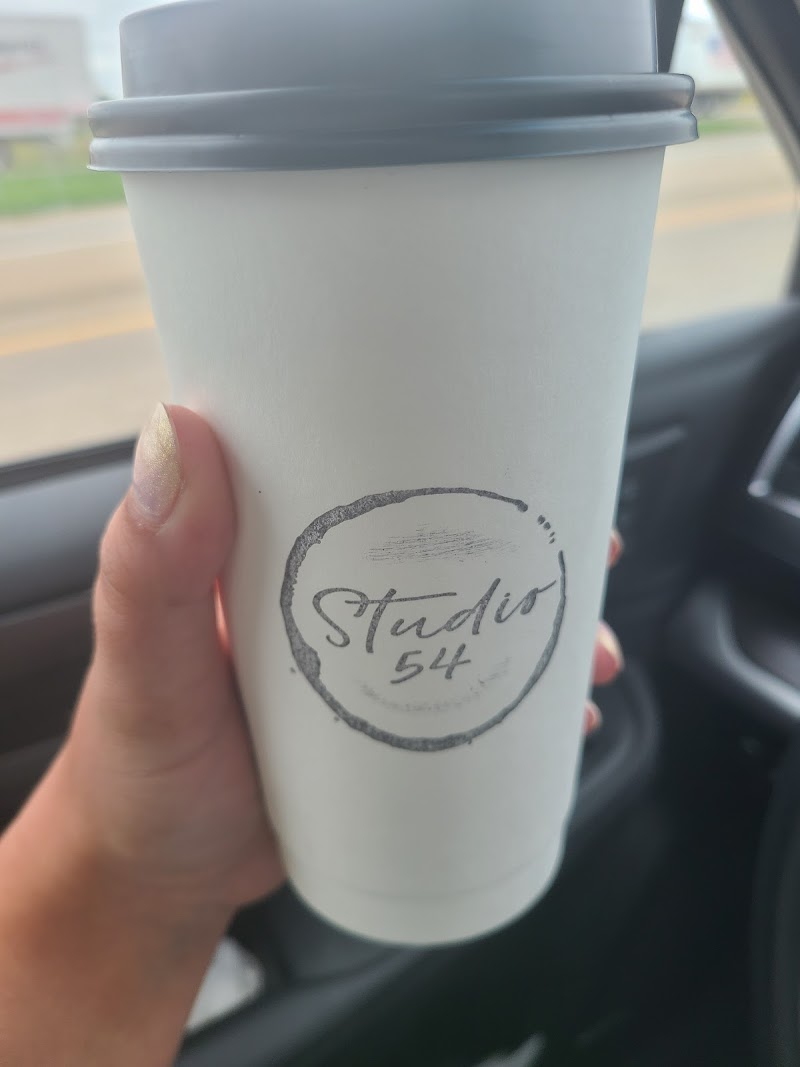 Studio 54 Coffee Shop & Salon photo 4