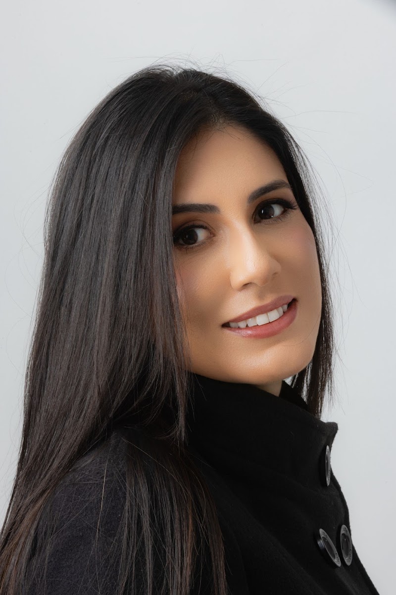 Dra. Vanessa S. Silva | Dermatologia e Estética Avançada em Higienopolis São Paulo