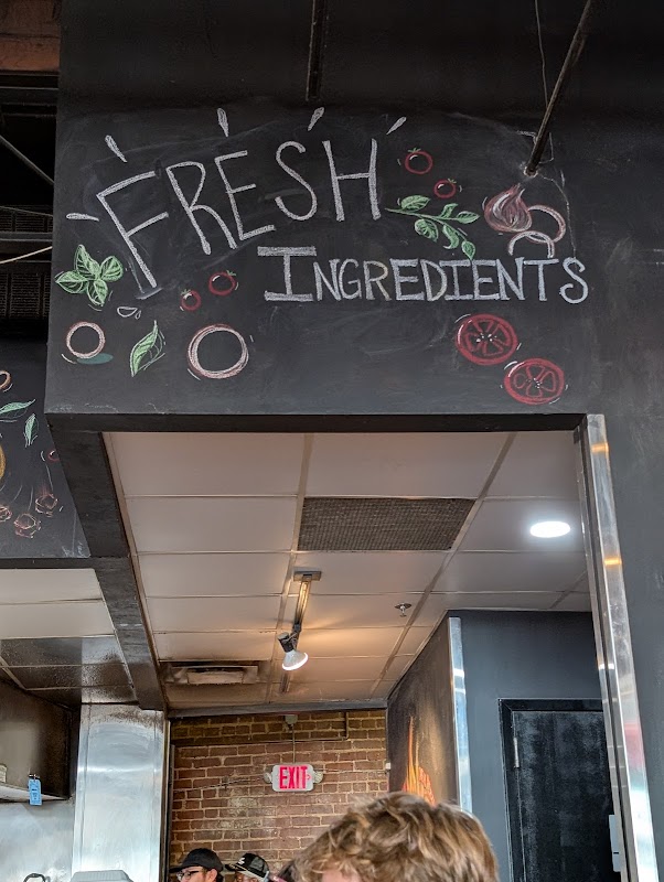 Max's Coal Oven Pizzeria photo 5