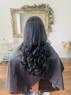 Shyama Hair & Beauty photo 2