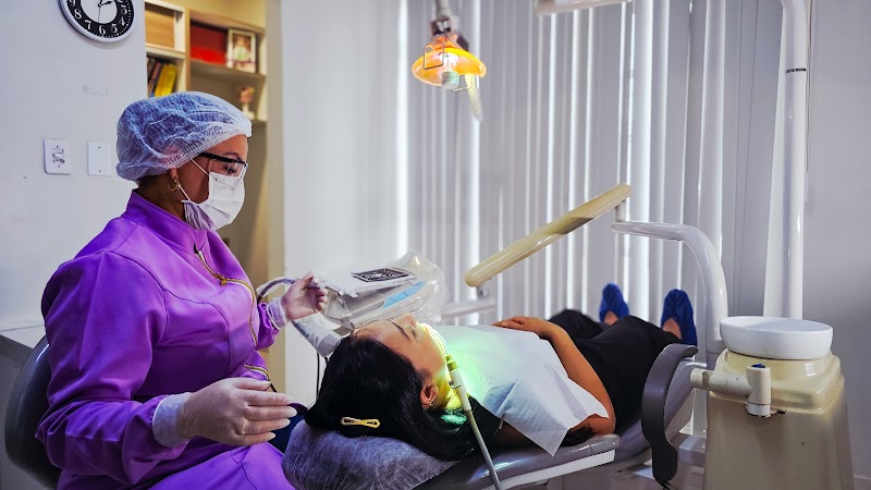 OdontoFace Ceilândia- Dra Luana Bárbara - foto 4