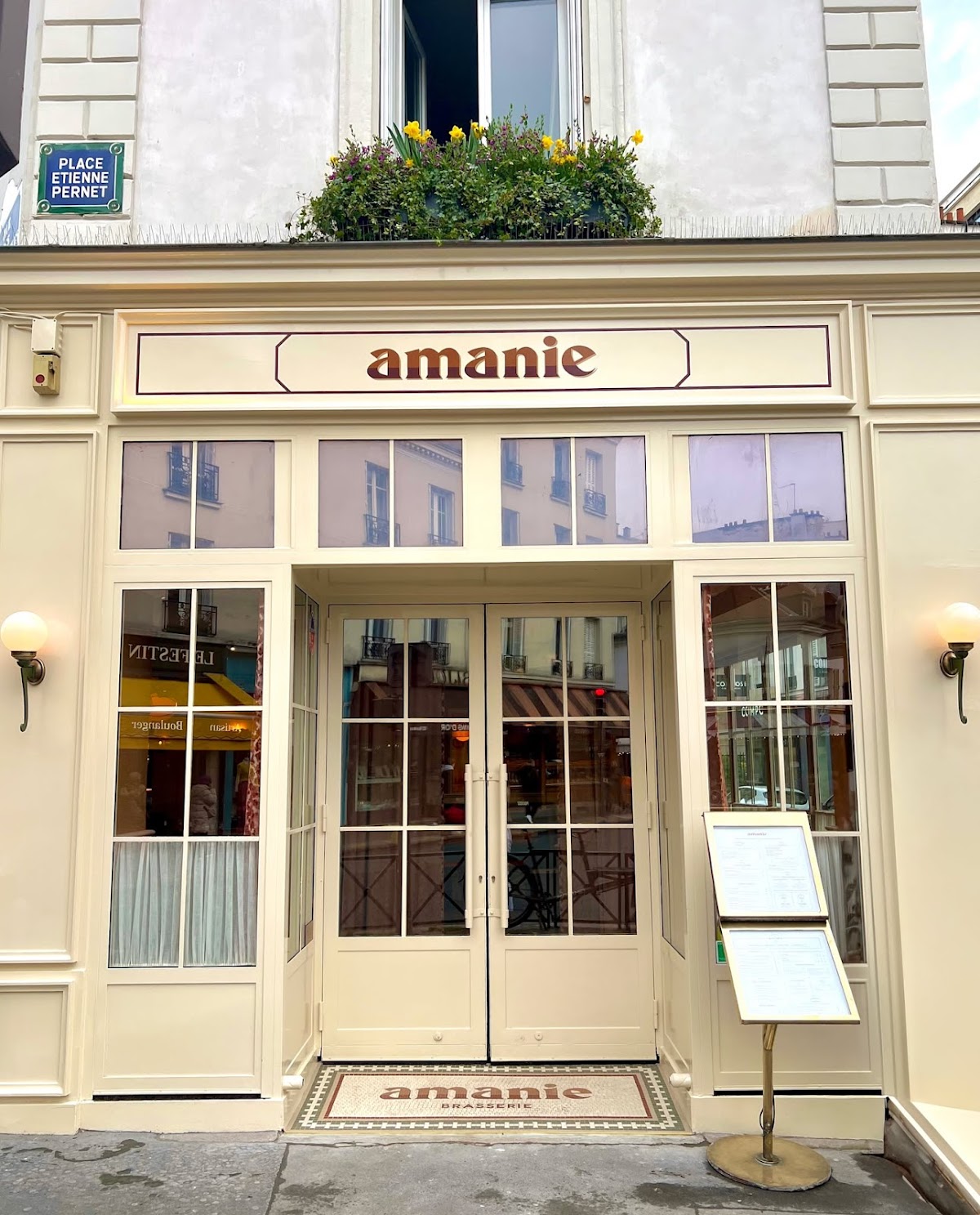 Amanie Paris, vue extérieure