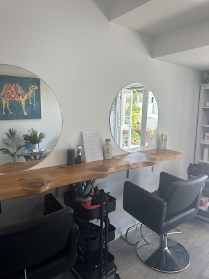 CM Botique Hair photo 2