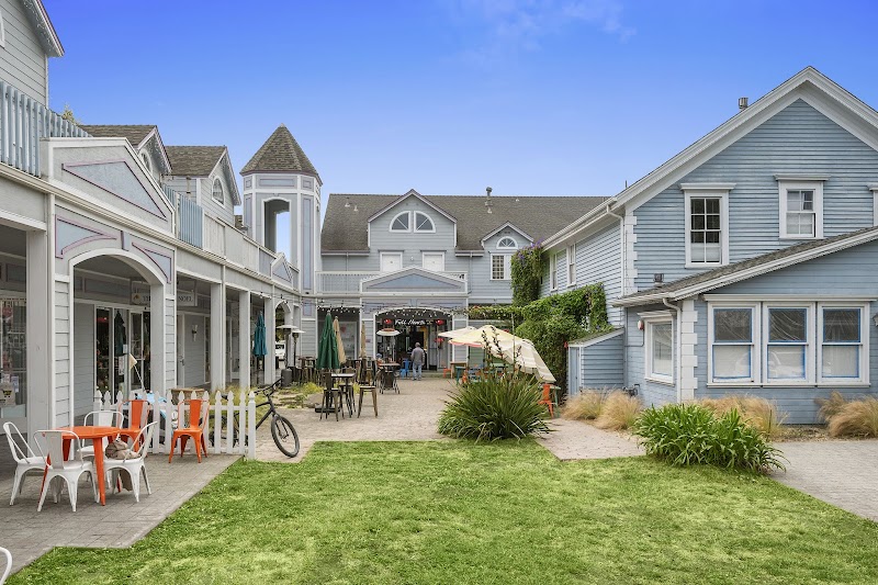 BytheSea Inn, Half Moon Bay Hotel