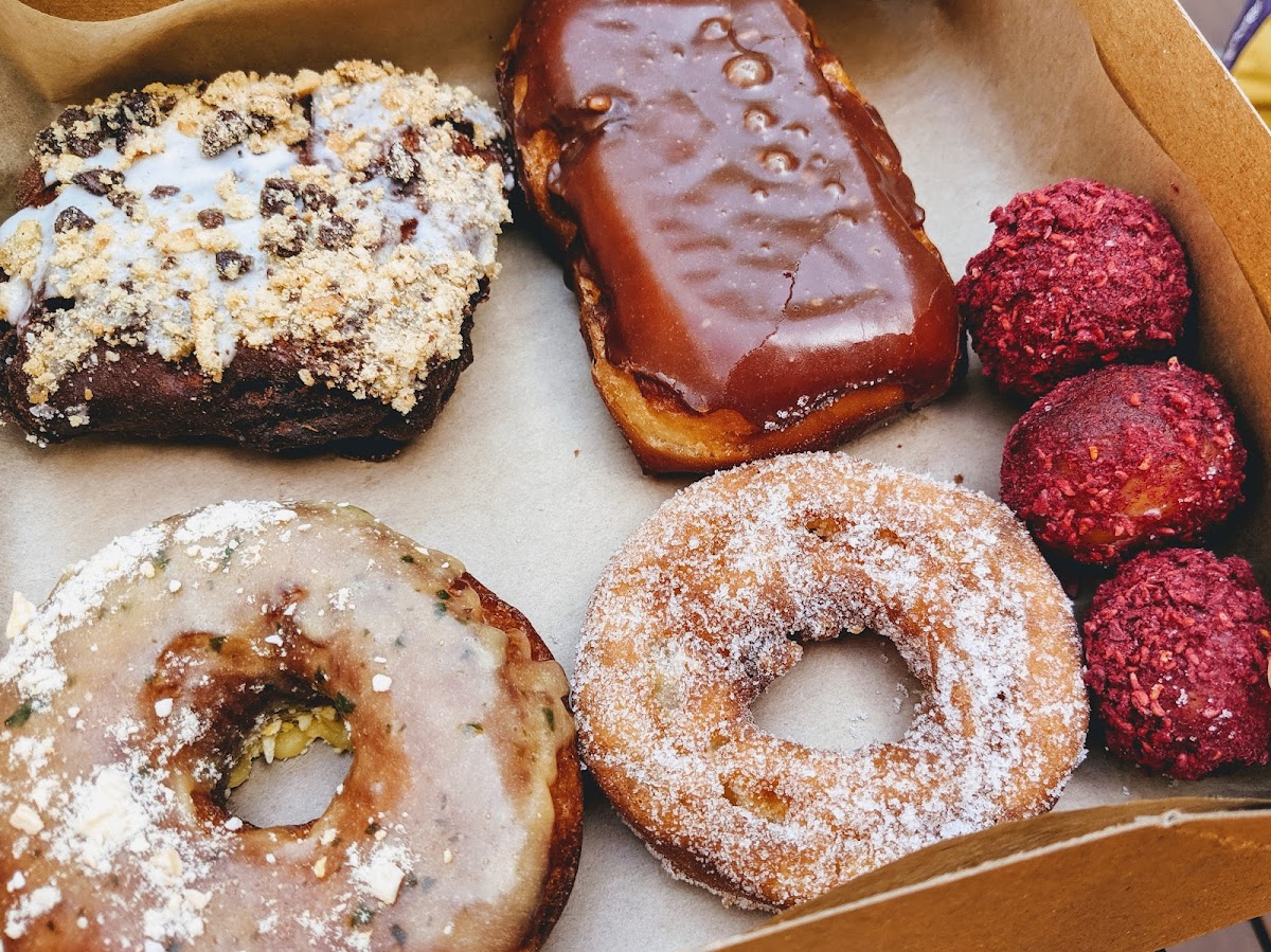 Raised Doughnuts and Cakes: Google Places image 2