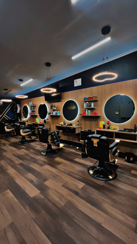 Majestic Cuts photo 1