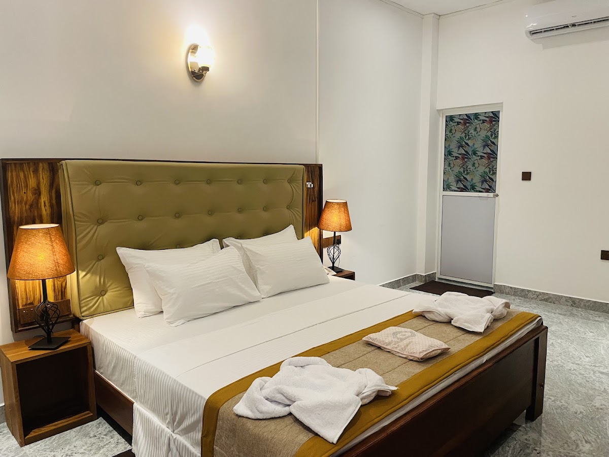 Elysia Sigiriya — 3