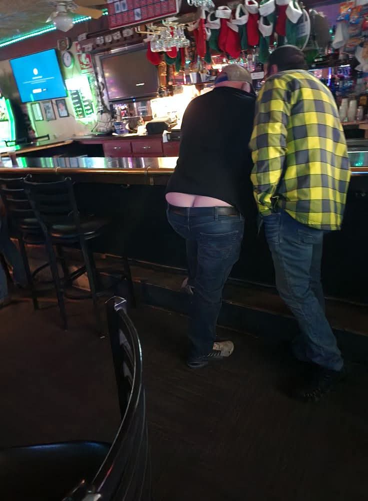 R & L Sports Bar photo 3