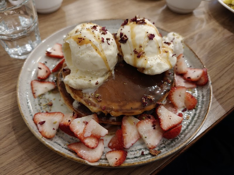 Eggstatic Montreal photo 3