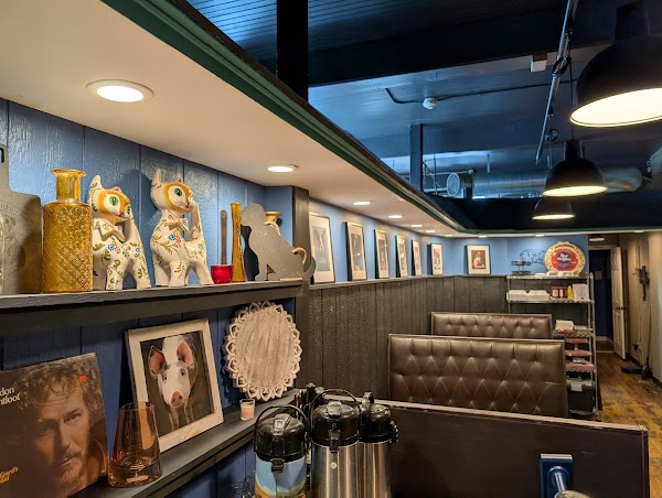 Big Dog Eats, Home of Choo Choo’s Cheesecakes