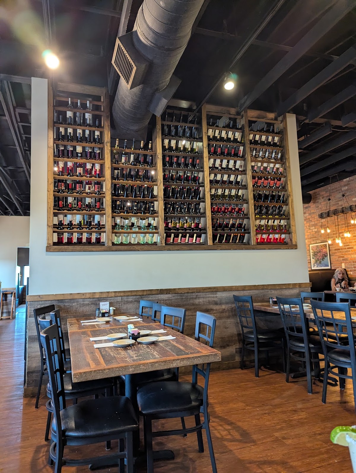 Ravanelli's Italian Steakhouse & Wine Bar photo 4